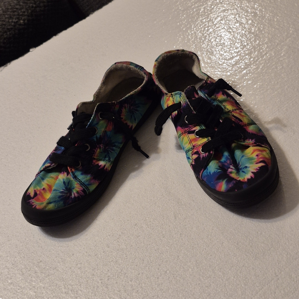 Jellypop Tie-Dye Athletic Shoes with Black Accents